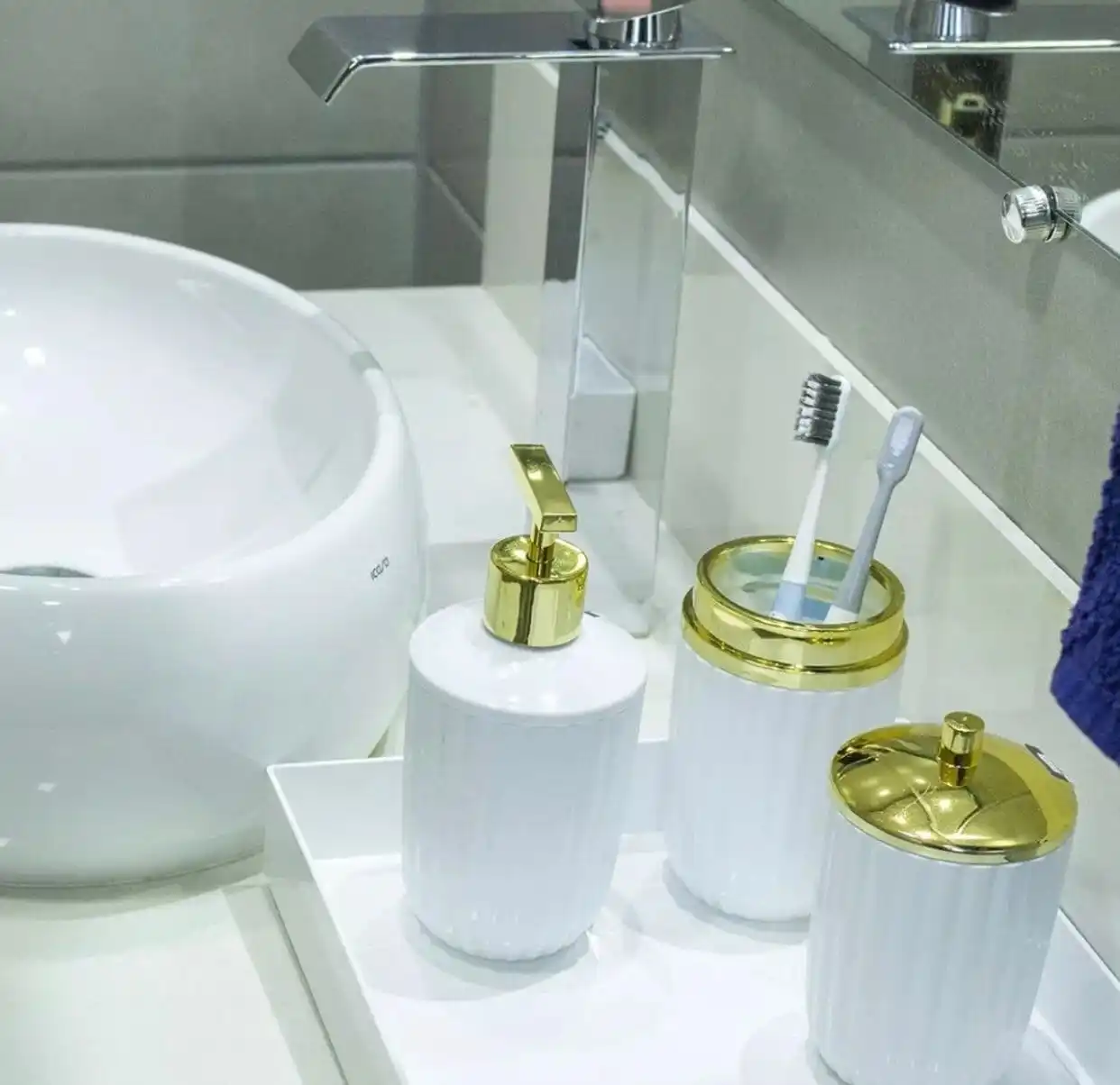 Bandeja De Acrílico Preta 34,5x25x4,7cm - Imagem 5